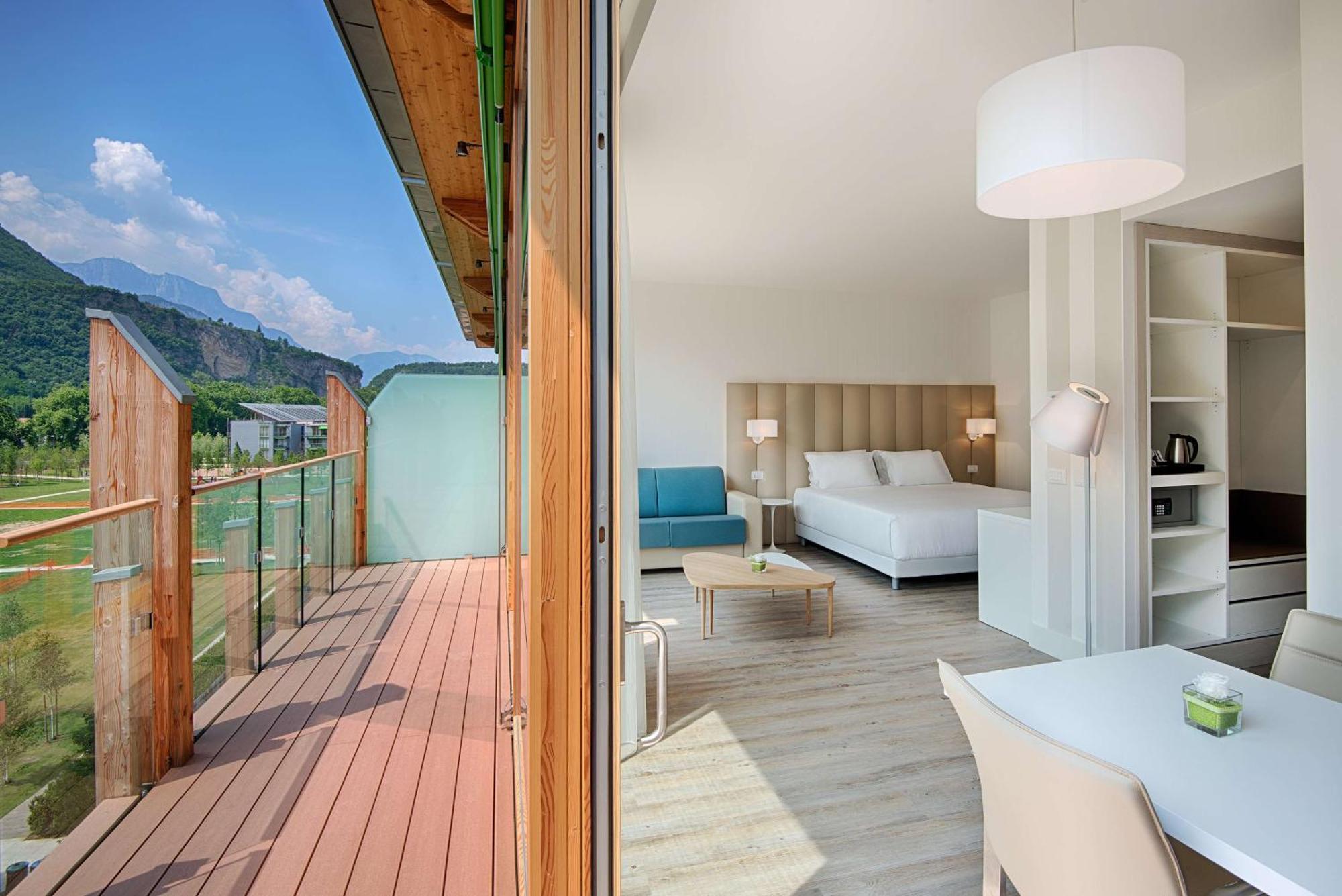 Junior Suite New Style with Balcony and View,1722974325:JPEG