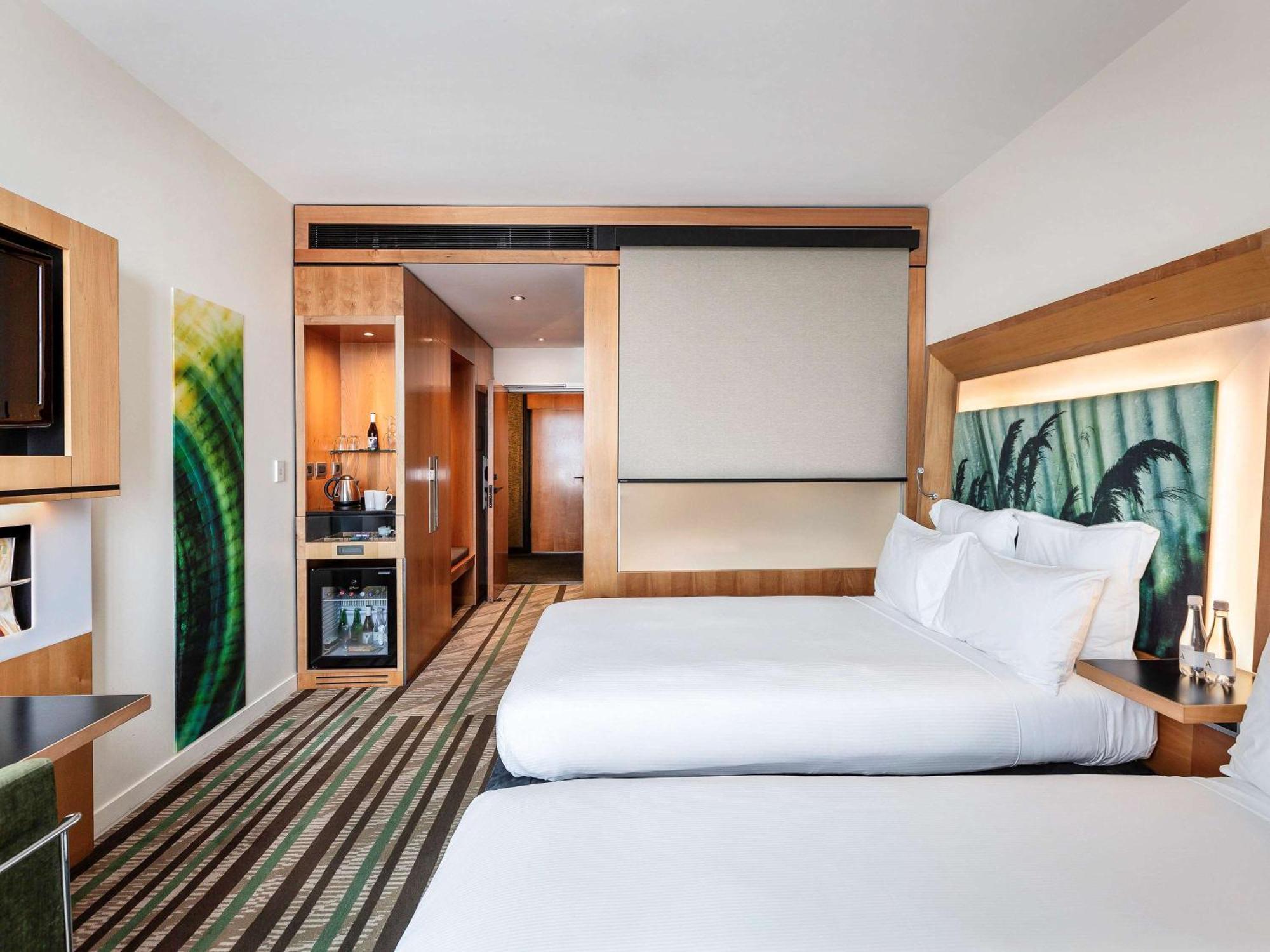 Habitación Superior con cama extragrande - Adaptada para personas de movilidad reducida