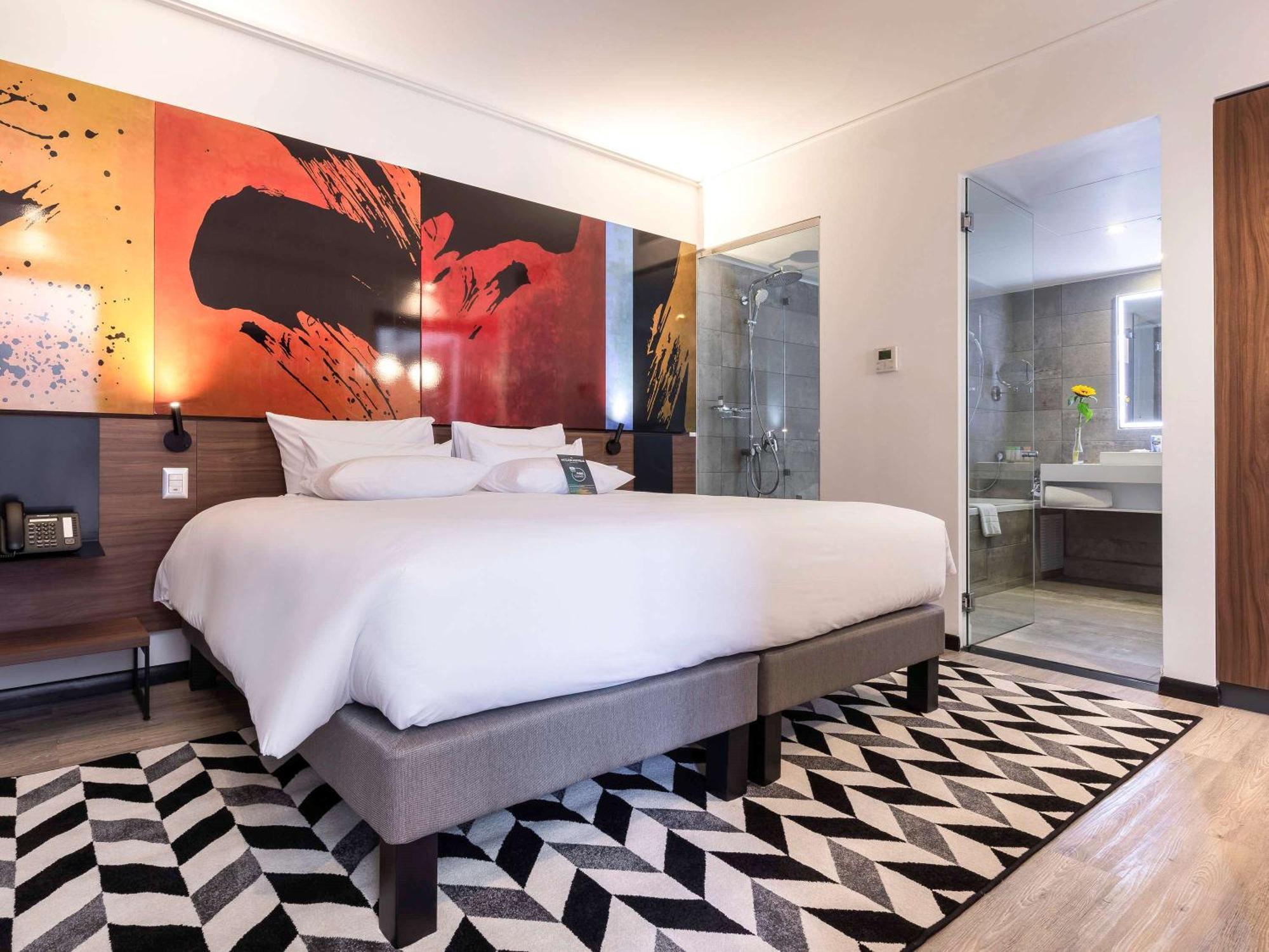 Standard Queen Room - Reduced mobility guests