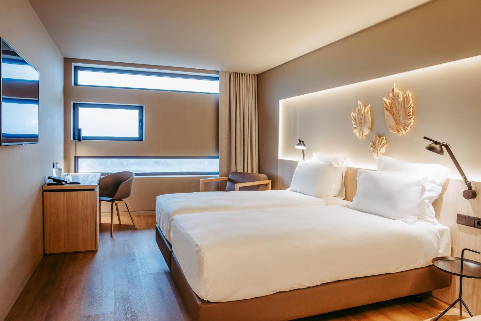Superior Twin Room,1285195579:JPEG