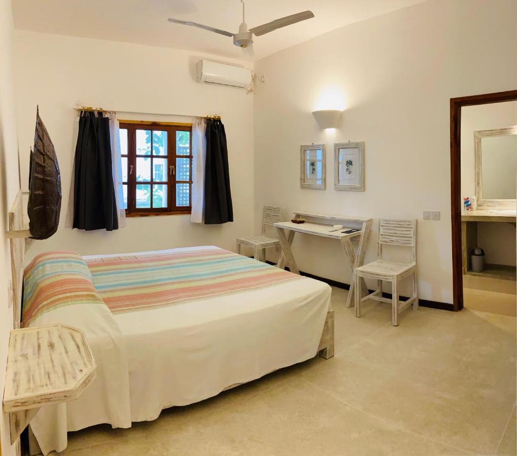 One-Bedroom Apartment,1287266995:JPEG