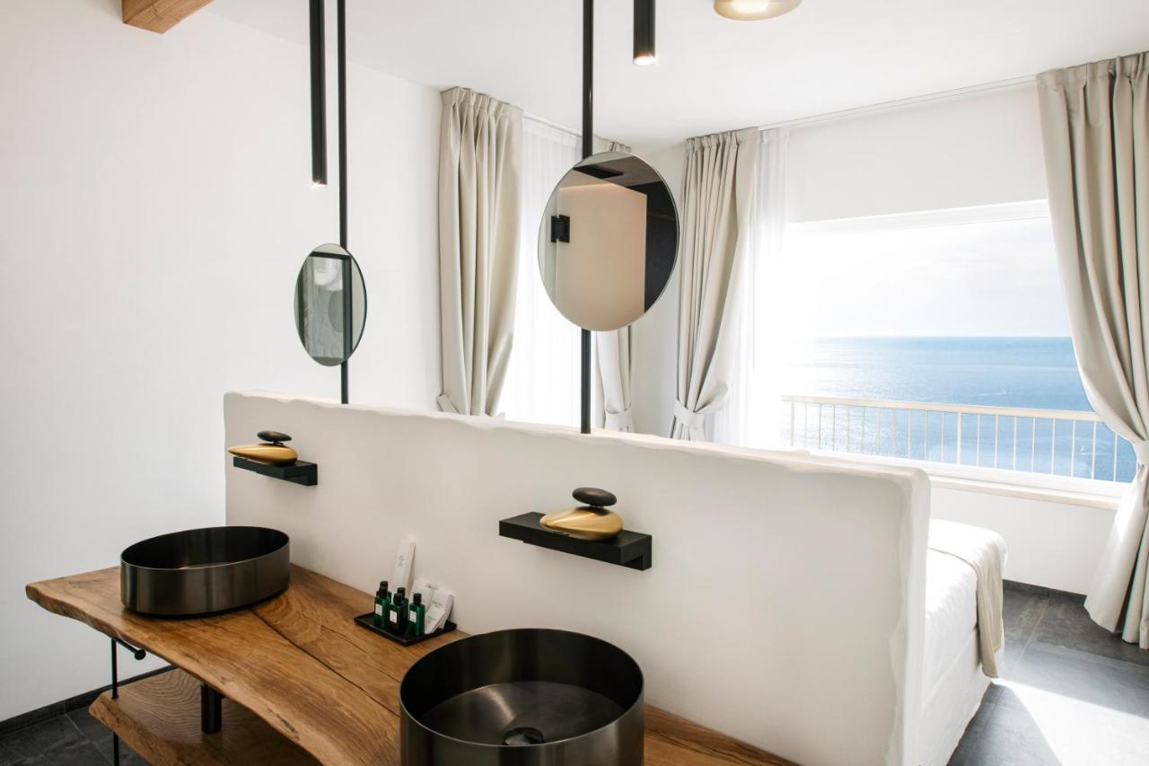 Habitación Doble Deluxe con vistas al mar