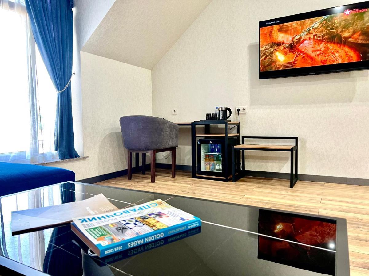 One-Bedroom Suite