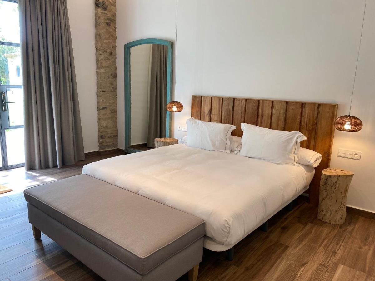 Deluxe Double Room Bath