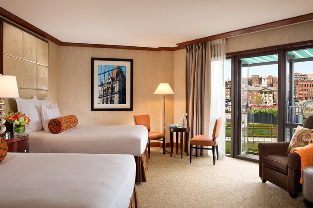 Chambre Double Supérieure avec Deux Lits Doubles