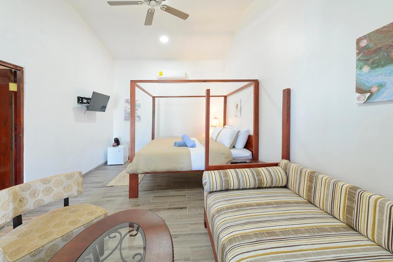 Deluxe Triple Room Sea View,1333372205:JPEG