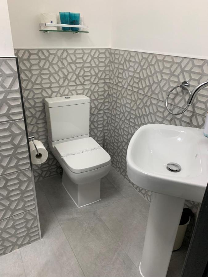 Deluxe King Room No Sea View
