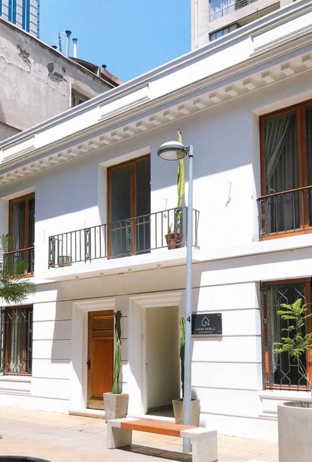 Chambre Lit King-Size avec Balcon