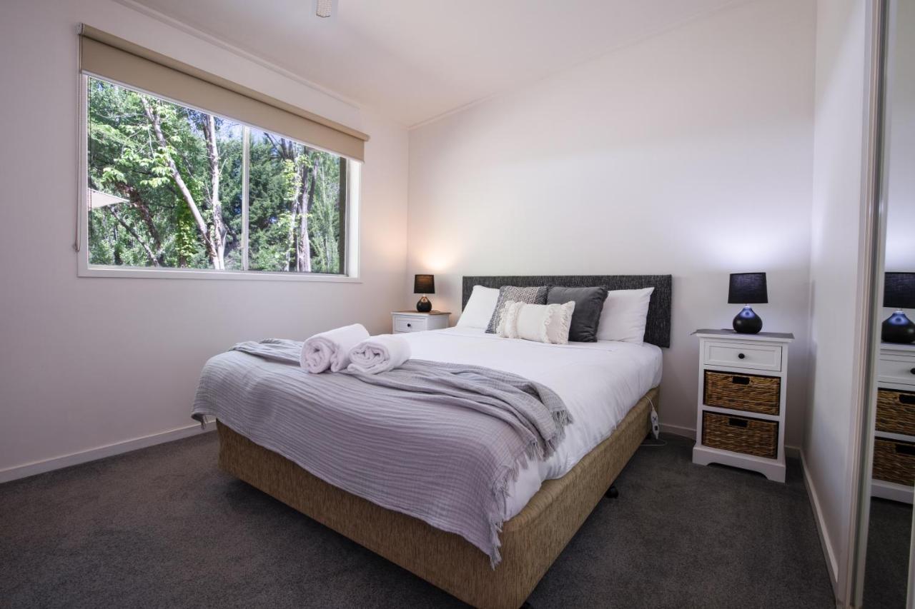 Deluxe Studio with Rail Trail View (room 7)