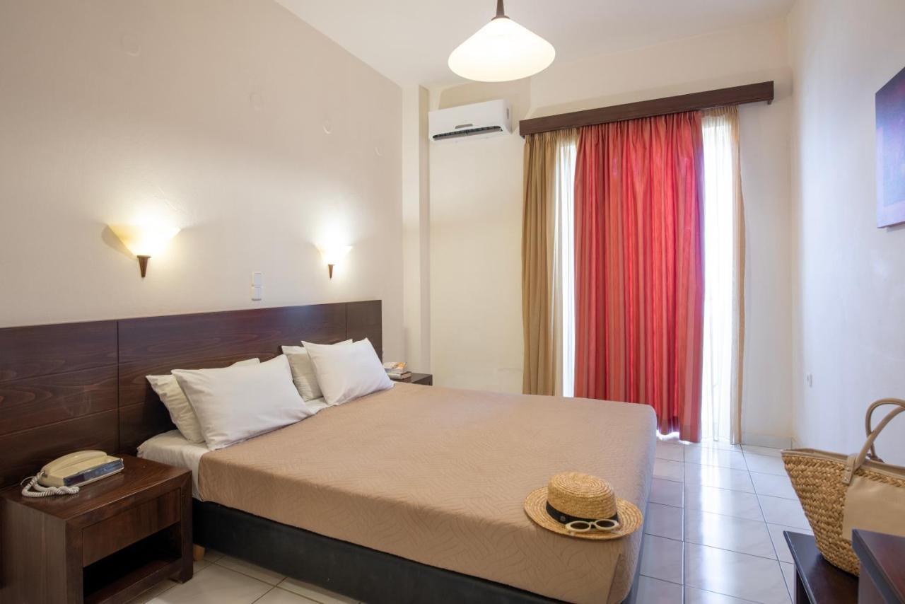 Double or Twin Room Garden View