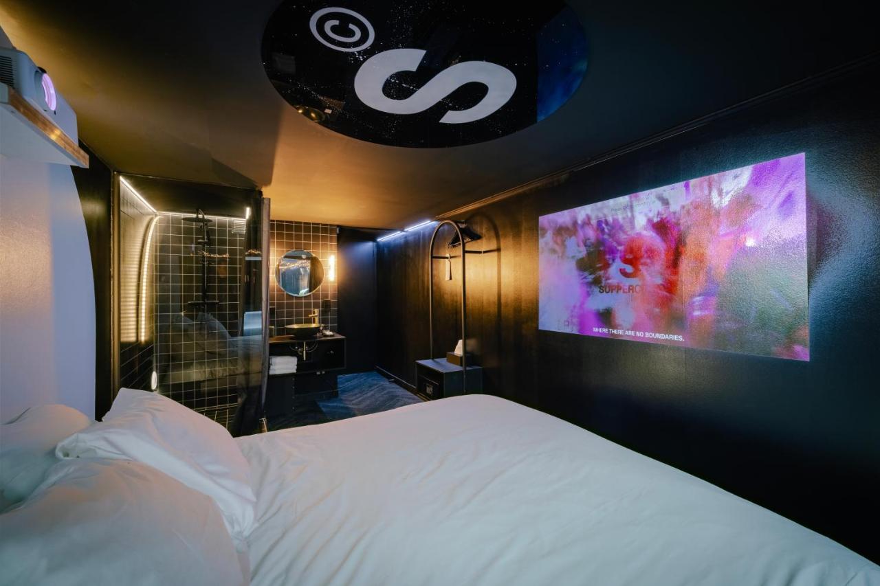 Double Room "Le Noir" by SUPPER,1758474987:JPEG