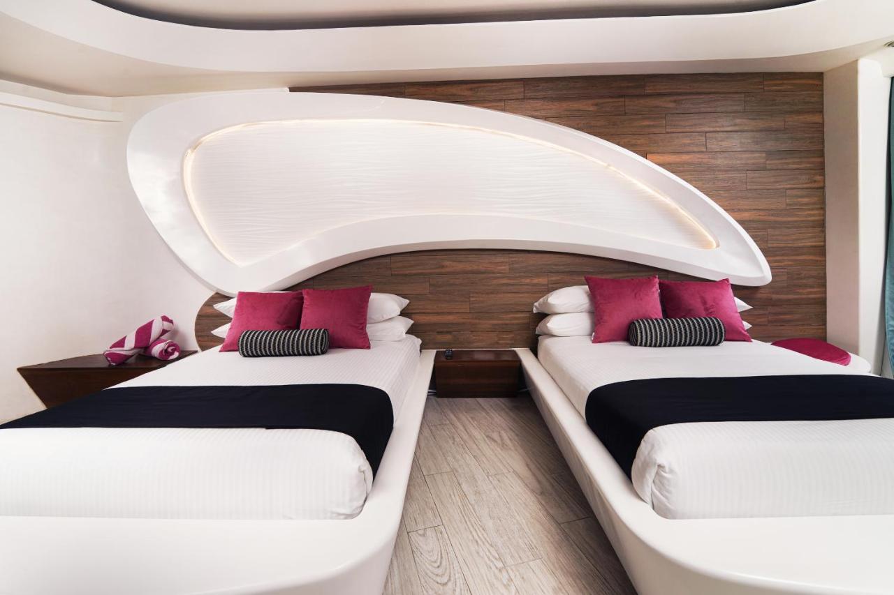 Deluxe Queen Room Two Queen Beds