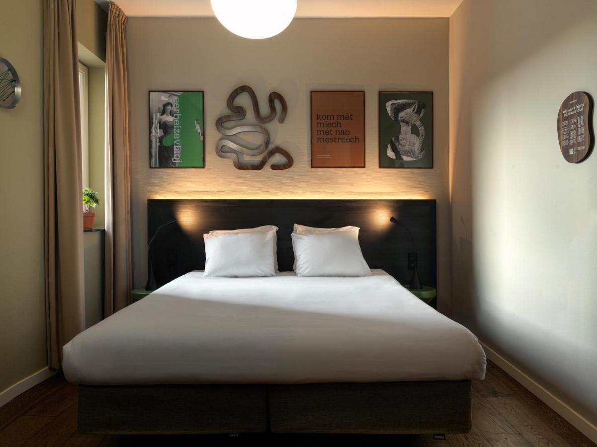 Medium Double Room