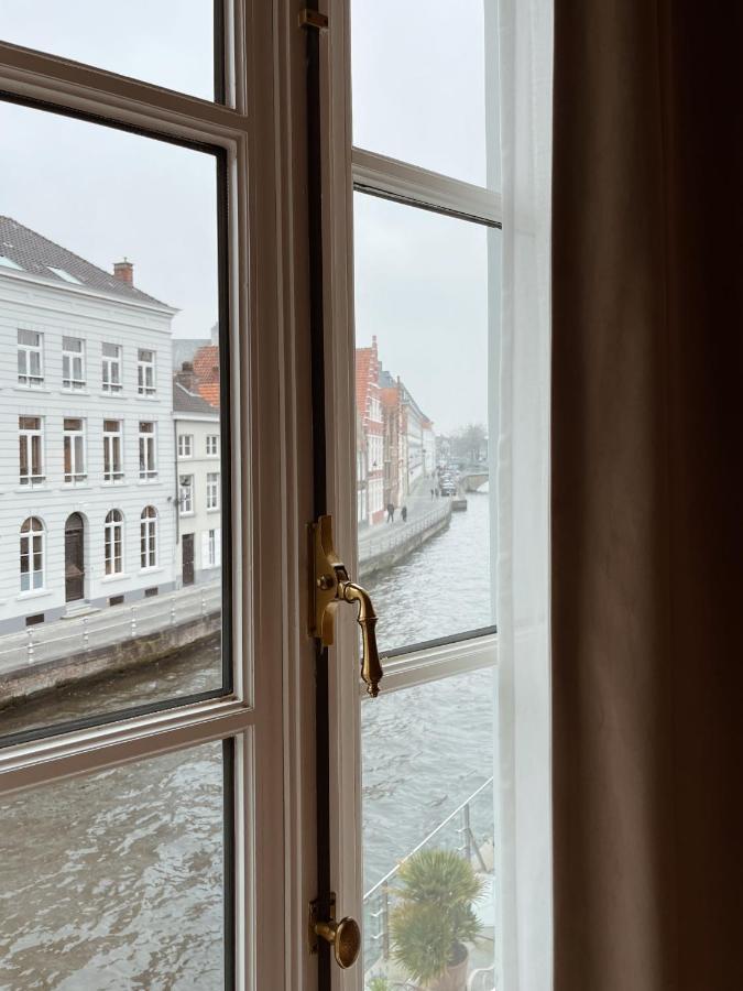 Deluxe Tweepersoonskamer met Uitzicht op de Gracht