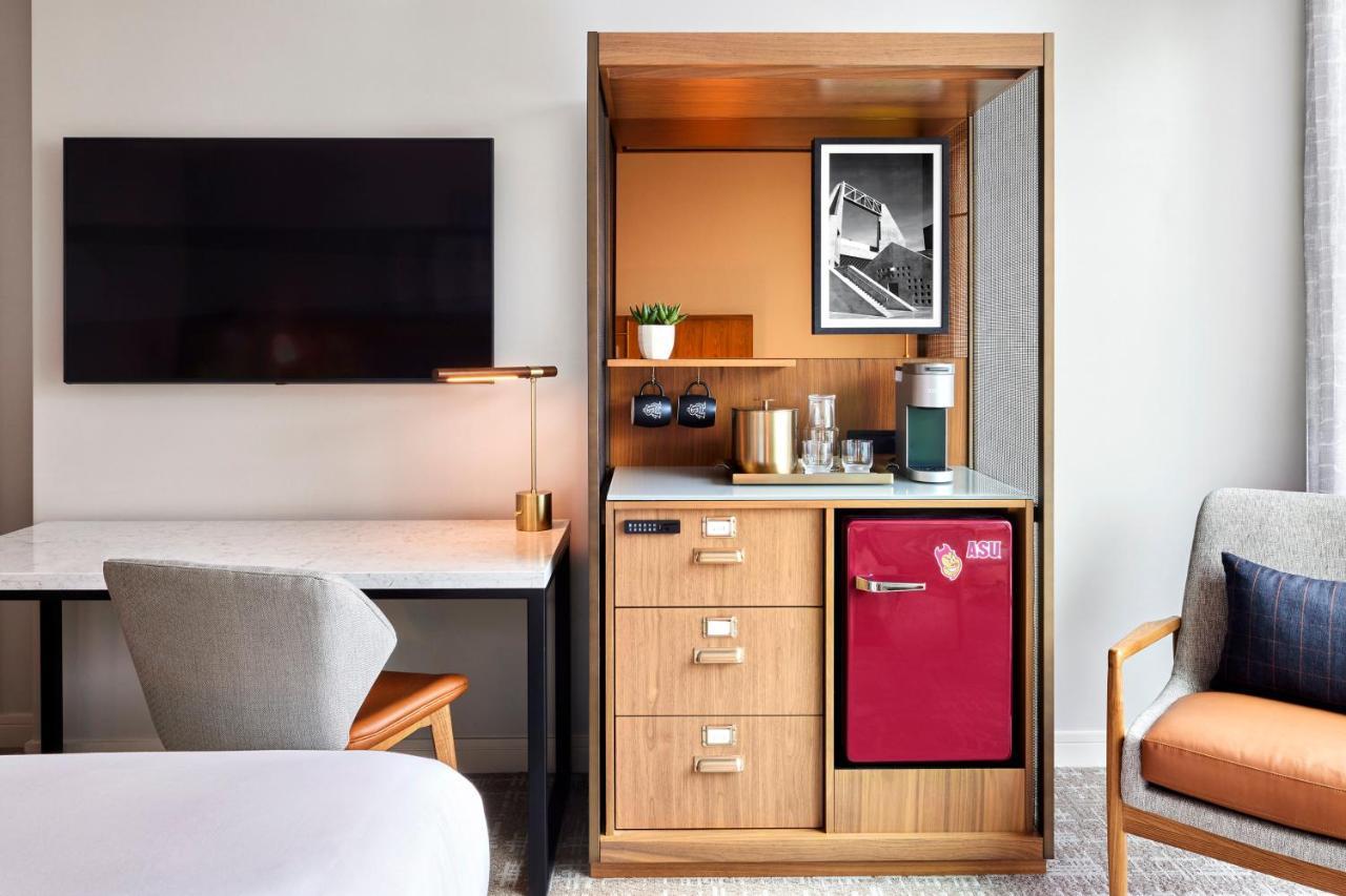 Deluxe Room 2 Queen Beds