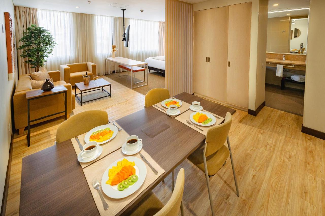 Deluxe Suite,1416093966:JPEG