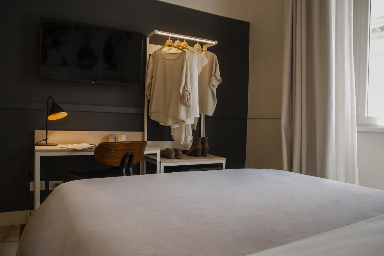 Kamer met 1 Groot Bed of 2 Aparte Bedden en Uitzicht op de Stad