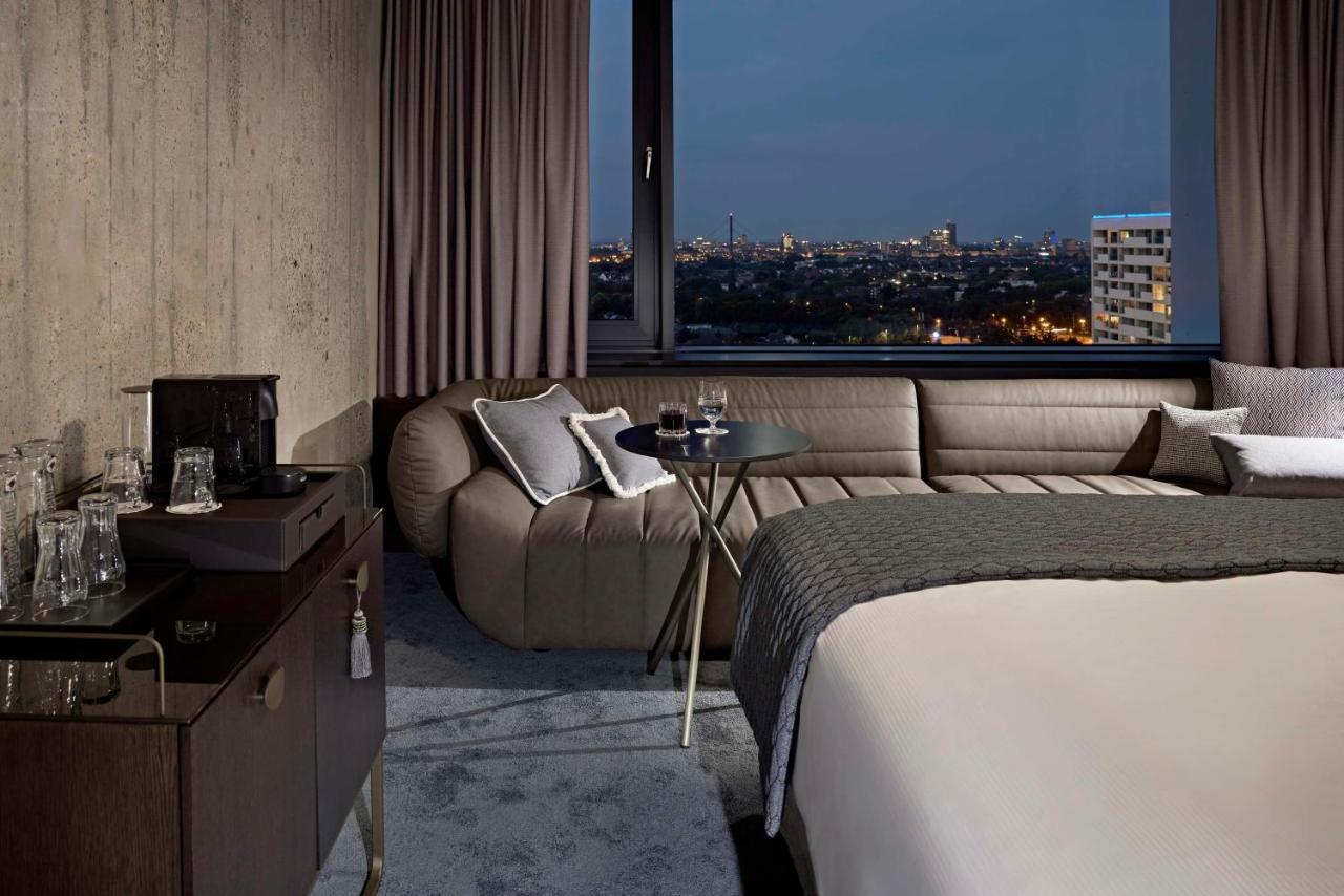 Premium King Room,1420529274:JPEG