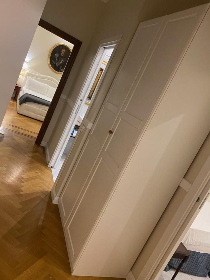 Quintuple Room,1431128332:JPEG