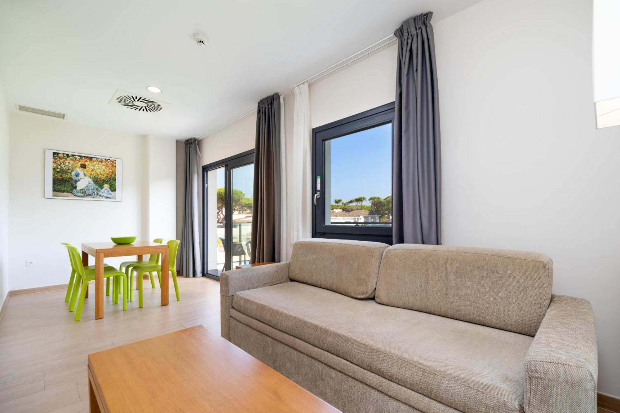One-Bedroom Apartment 2