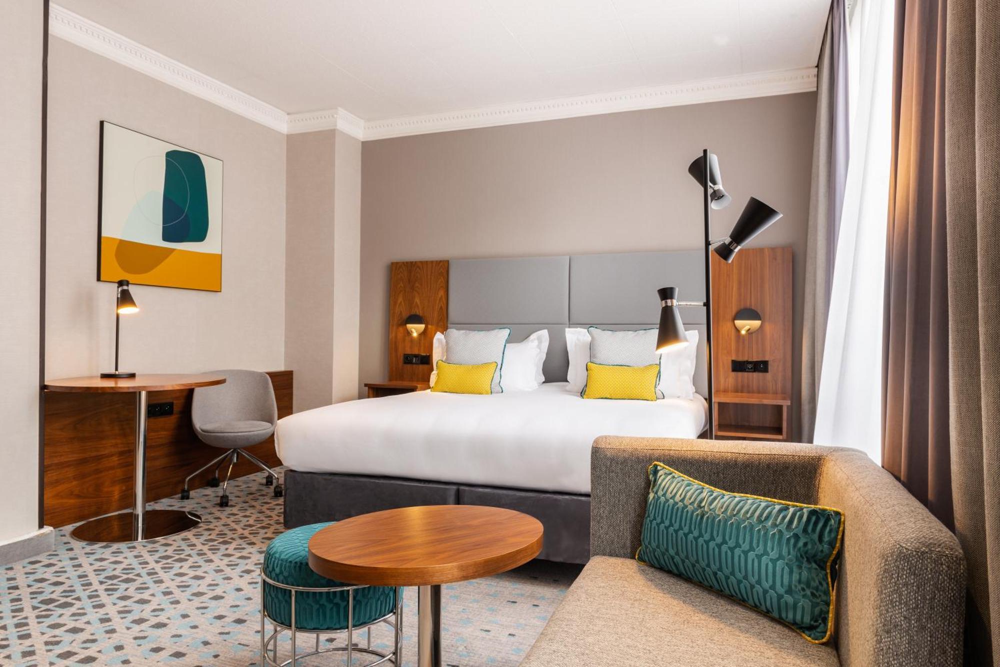 Chambre Premium Lit King-Size - Vue sur Cour