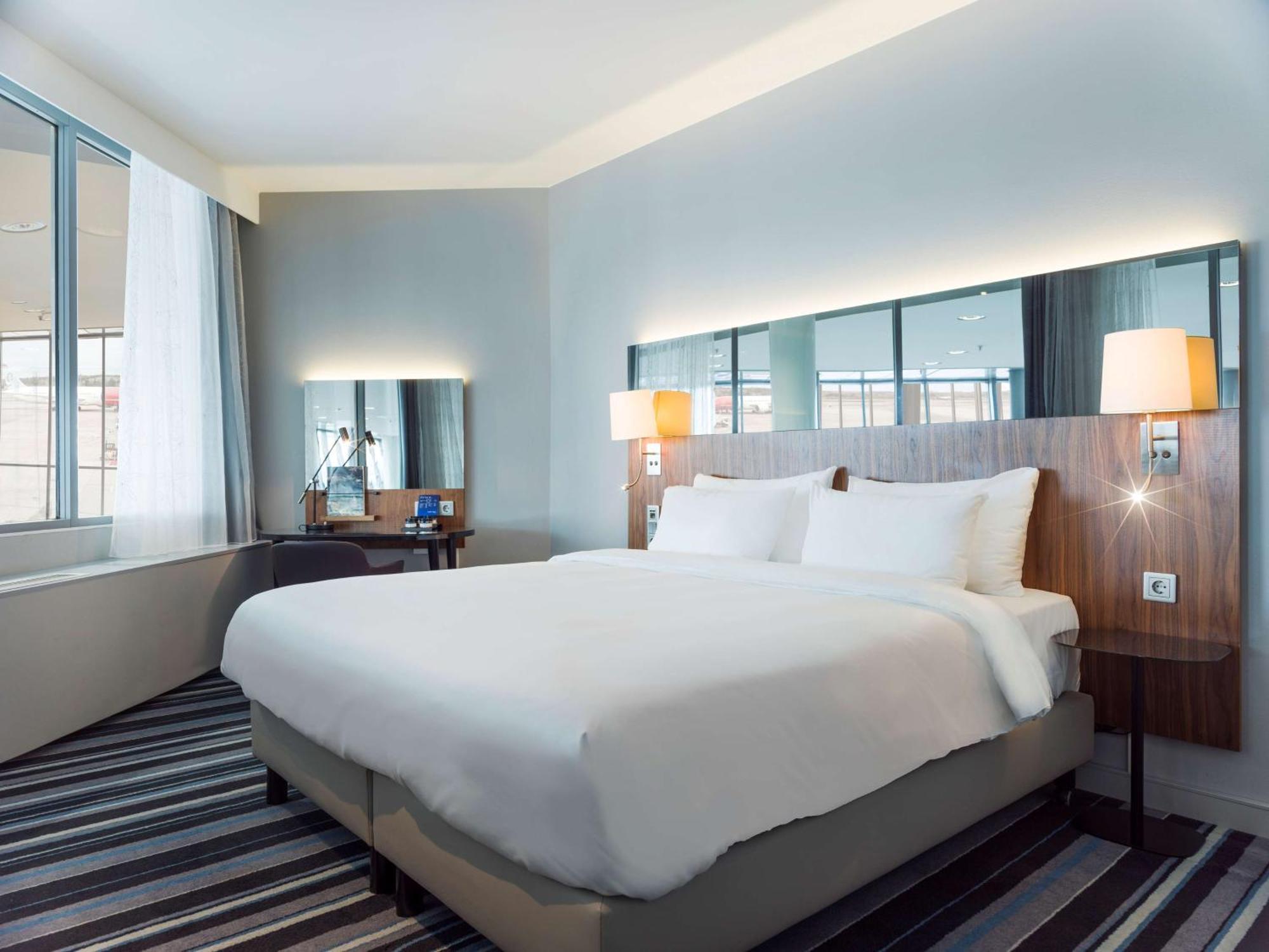 Junior Suite with Runway View