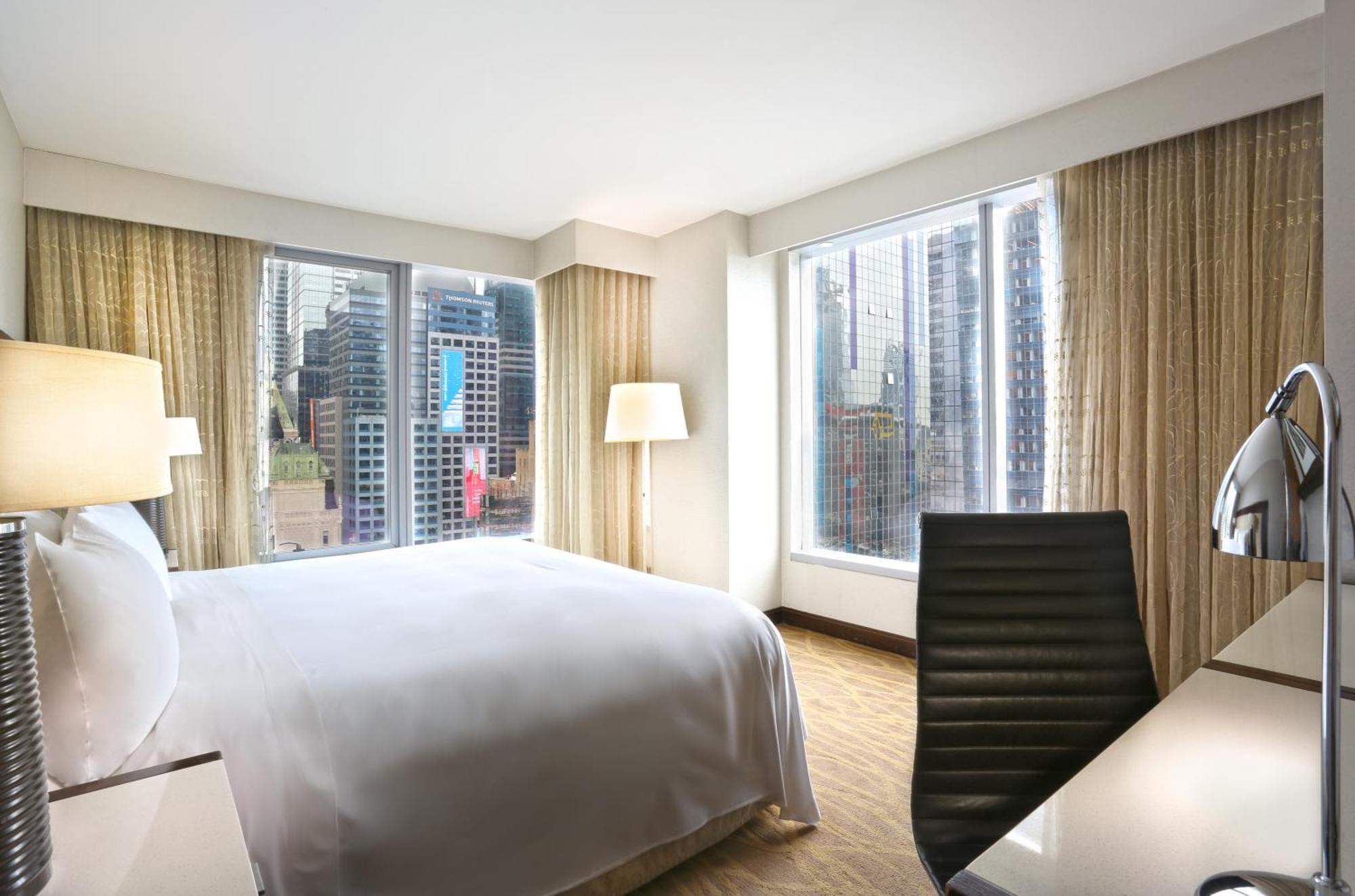 Quarto King Premium de Canto com Vista Zona Média da Cidade
