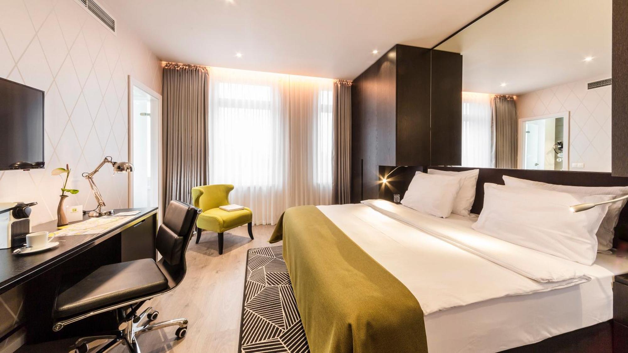 Quarto Premium com Cama King-size