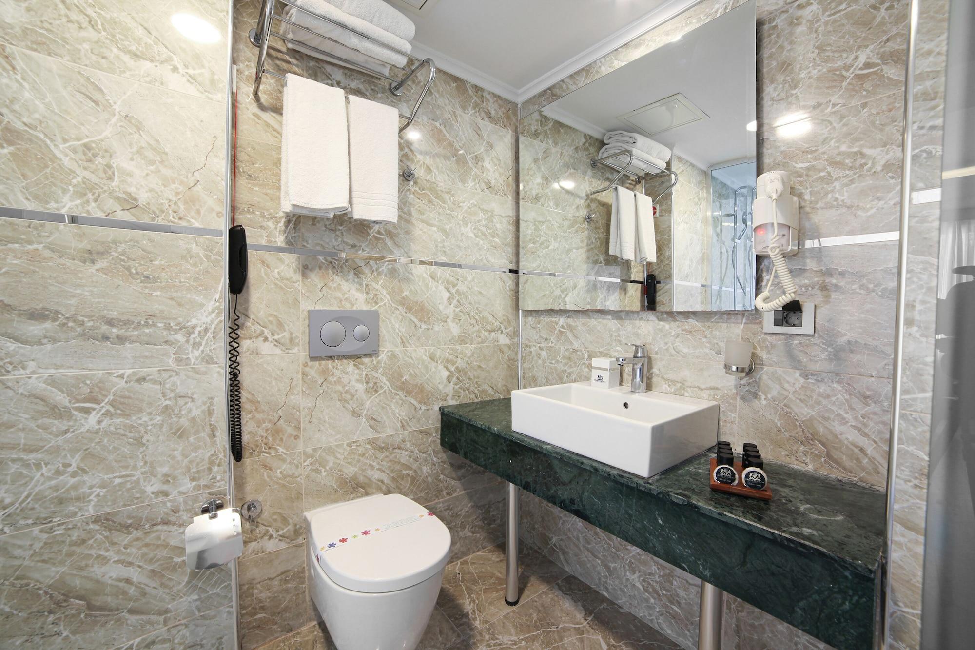 Standard Double or Twin Room - Free Access to Spa