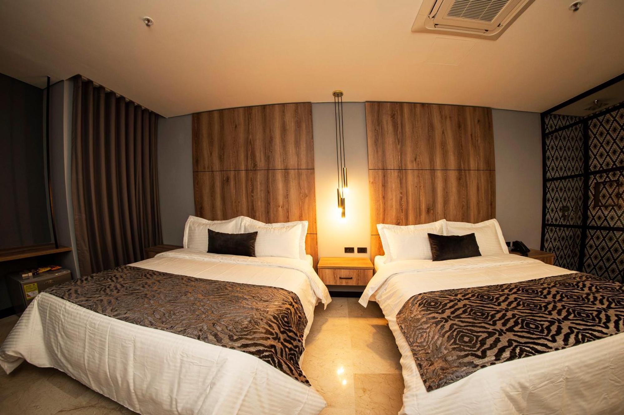 Standard Double Room Two Double Beds