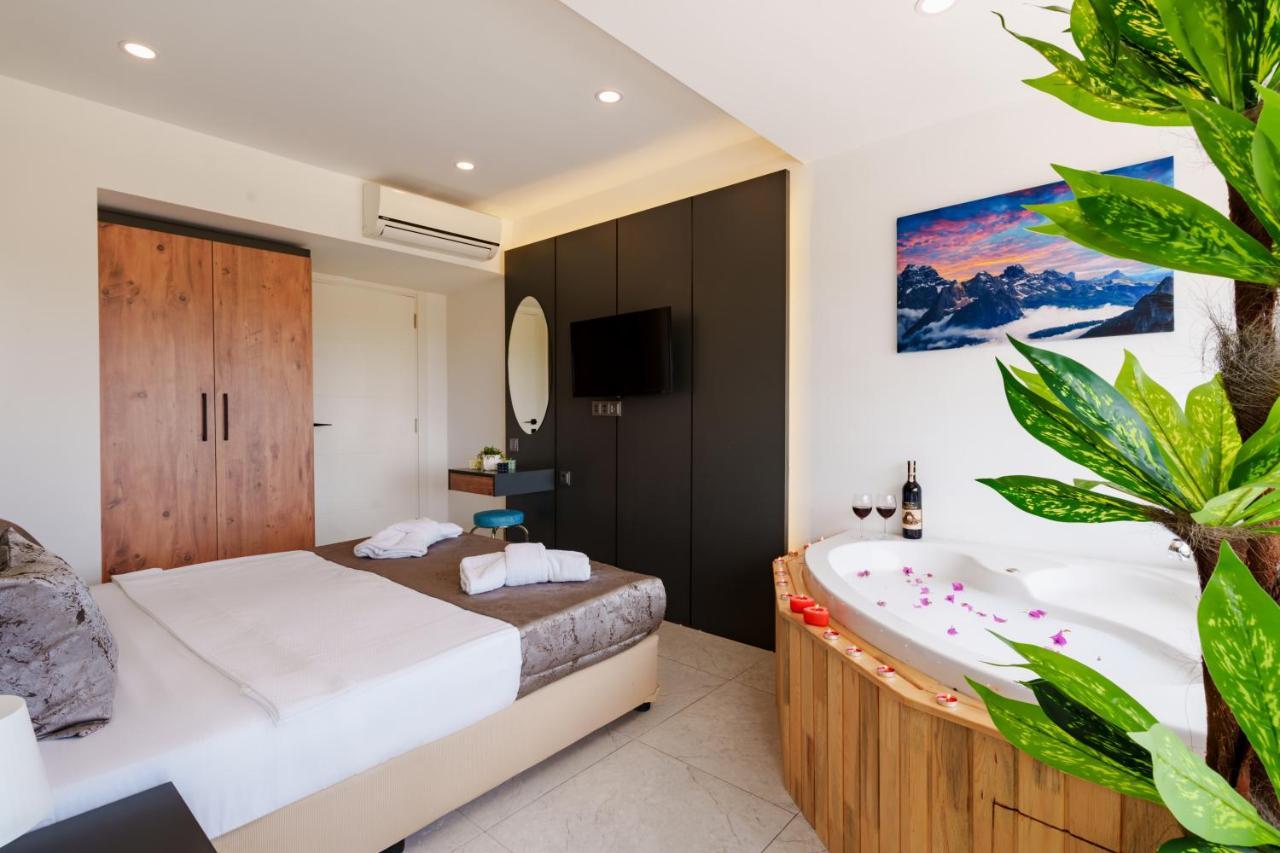 Suite met Queensize Bed en Bubbelbad