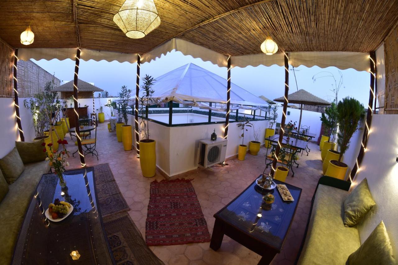 Superior Deluxe Double or Twin Room,1471619351:JPEG