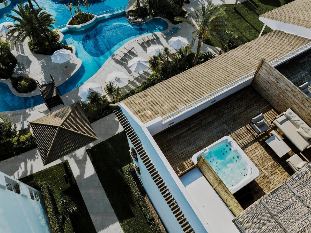 One Bedroom Suite with Hot Tub at Penthouse,1742597623:JPEG
