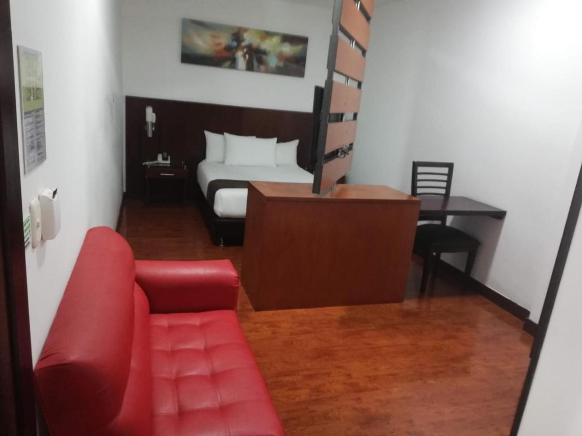 Deluxe Single Room,1520627230:JPEG