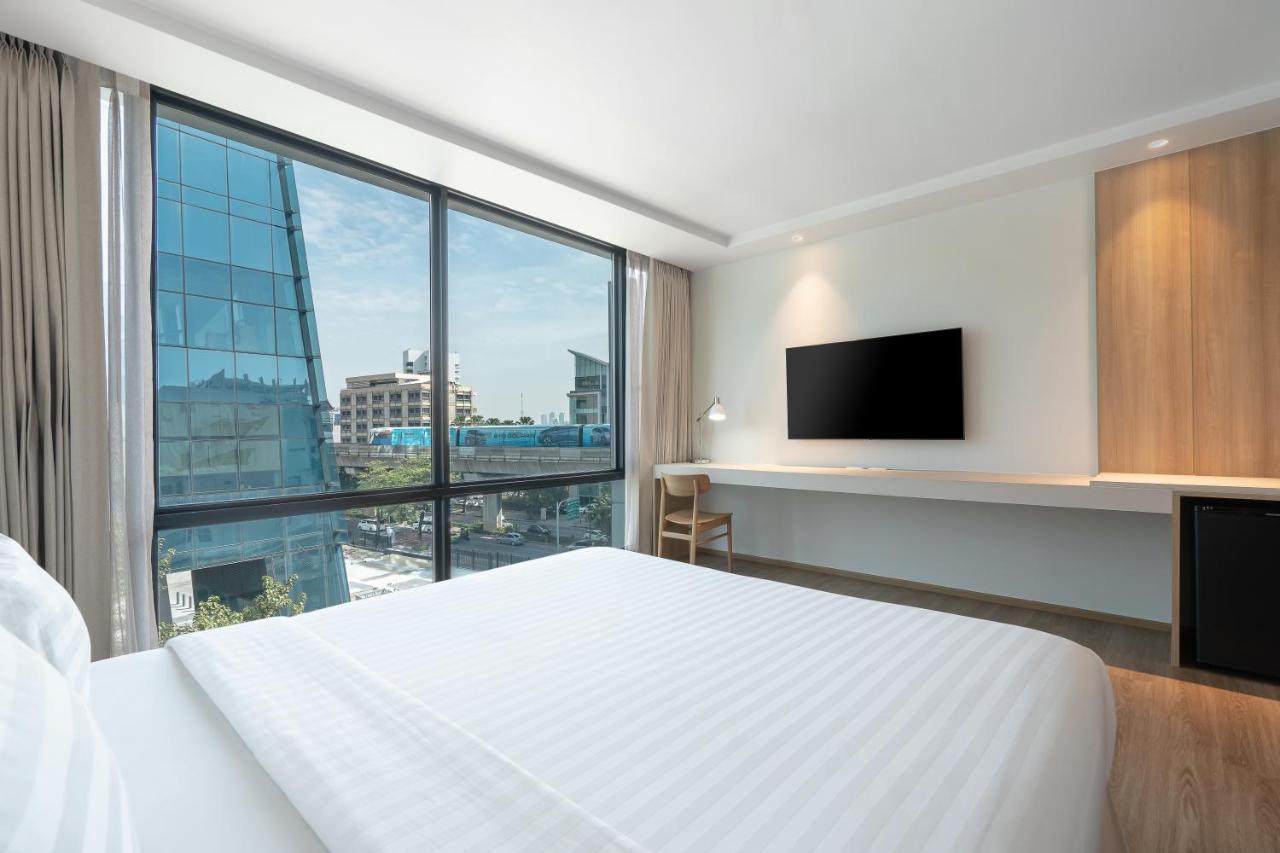Premier Double Room,1498790518:JPEG