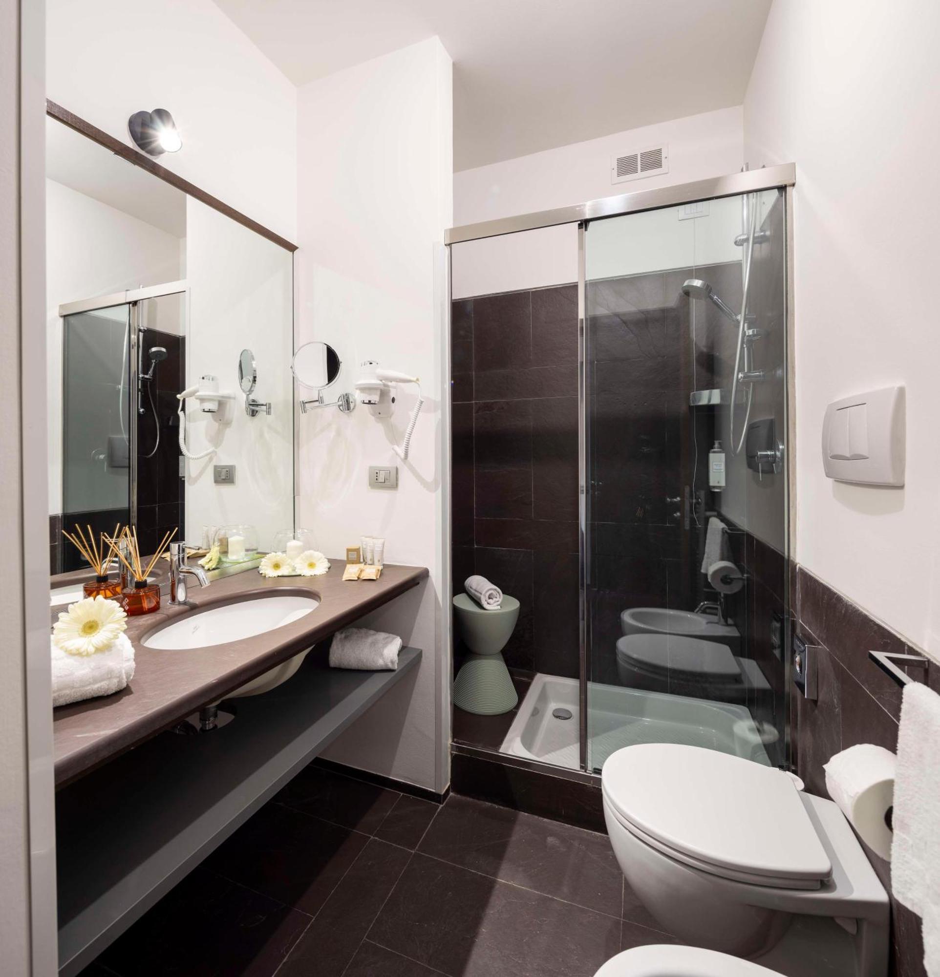 Junior King Suite