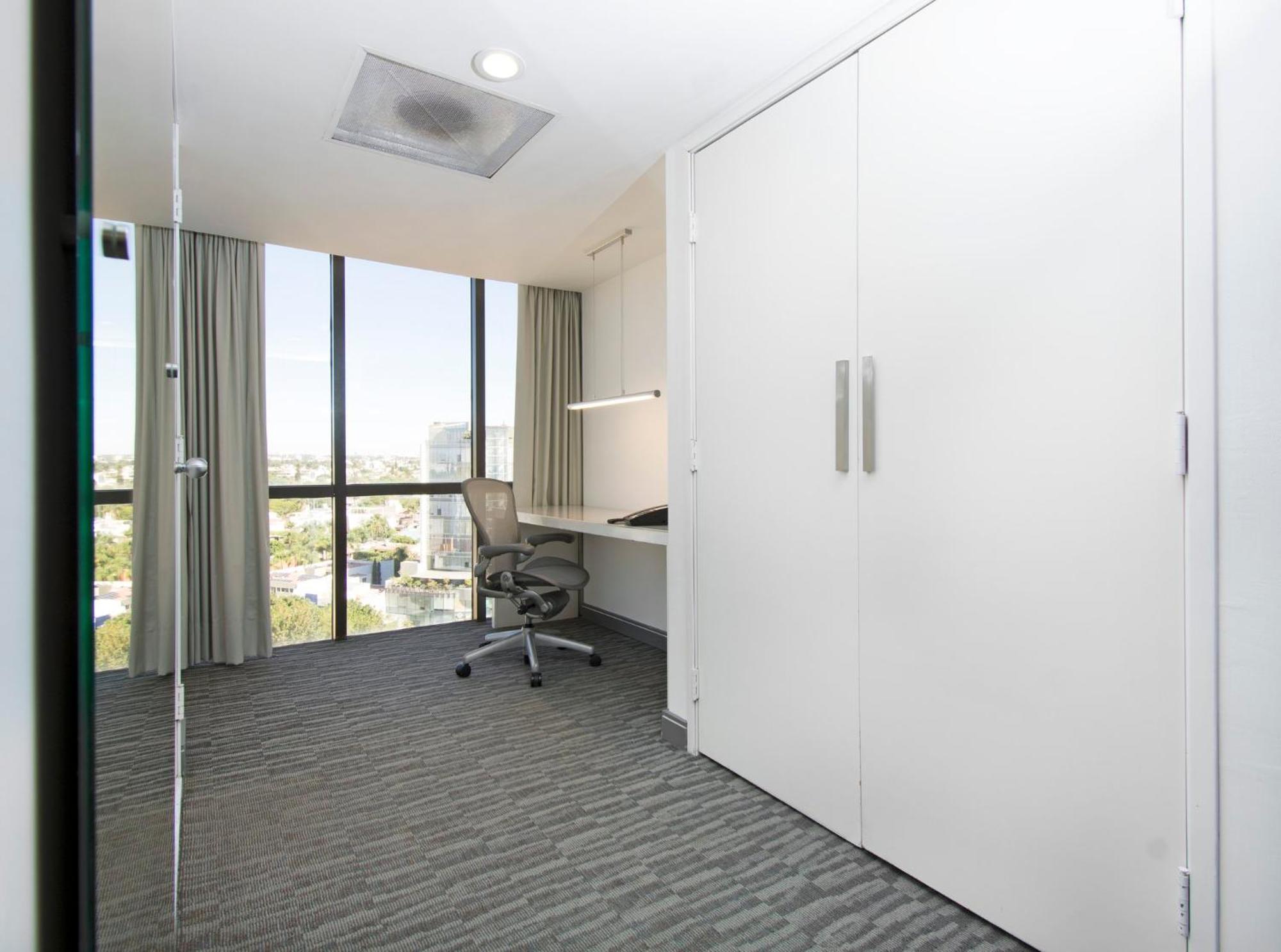 Premium Room,1112955303:JPEG