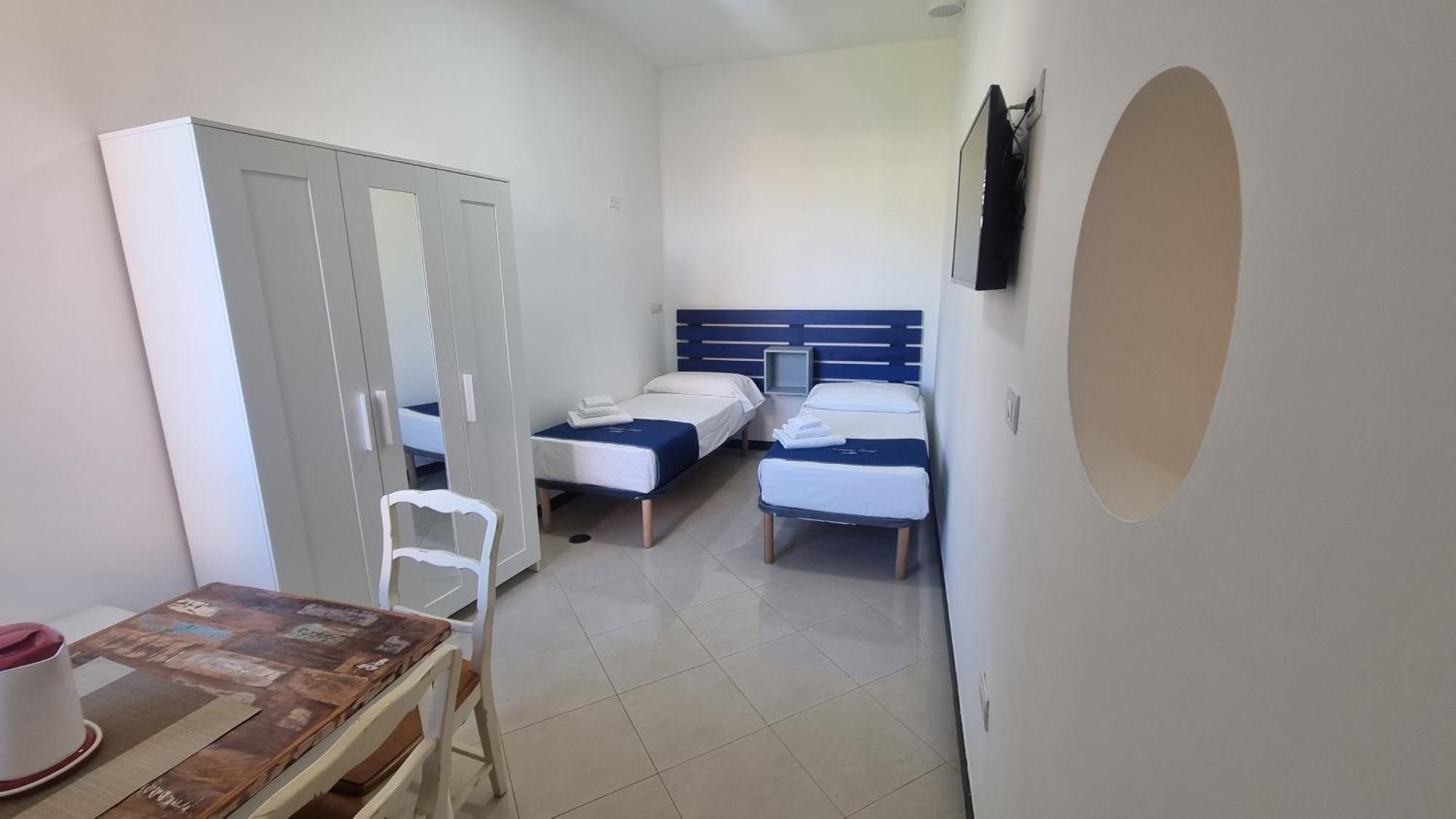 Deluxe Quadruple Room,1501408426:JPEG