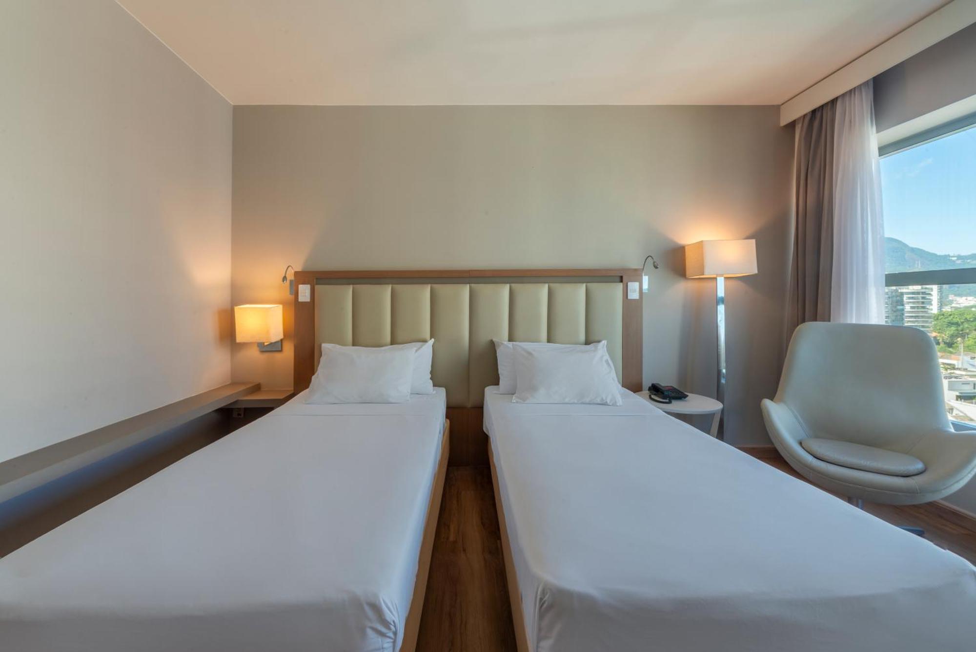 Quarto Deluxe com 2 Camas de Solteiro