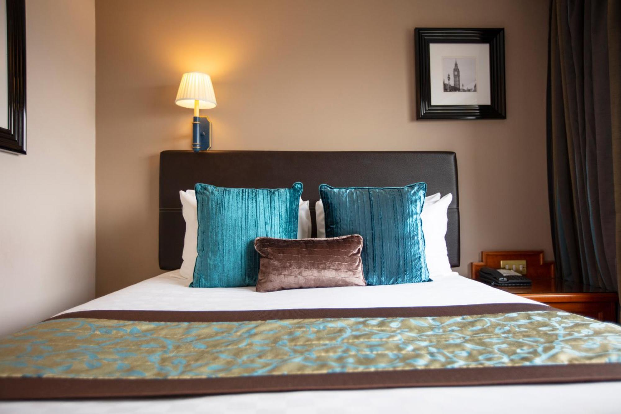 Standard Sleeper Double Room