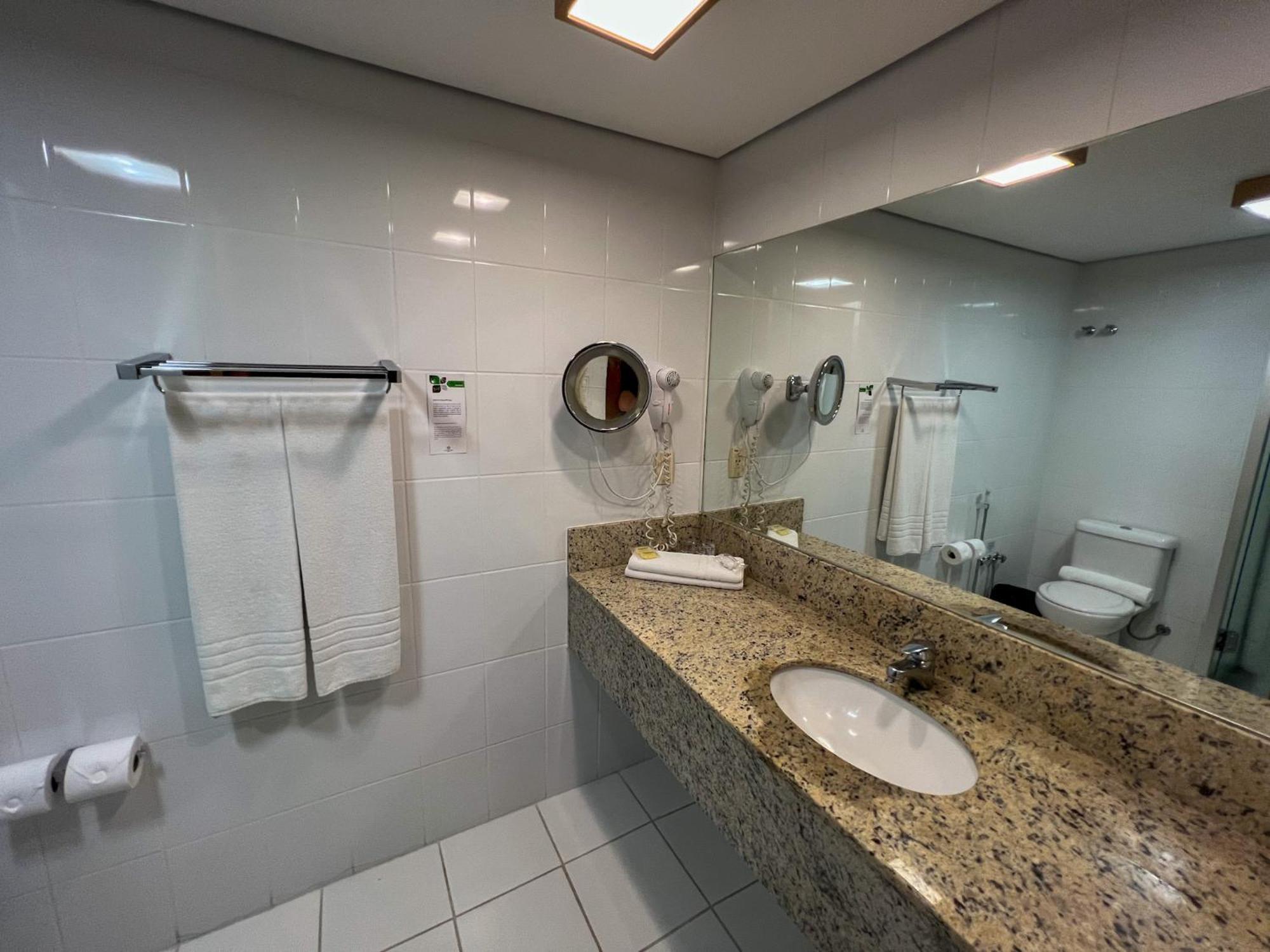 Apartamento con vistas a las montañas