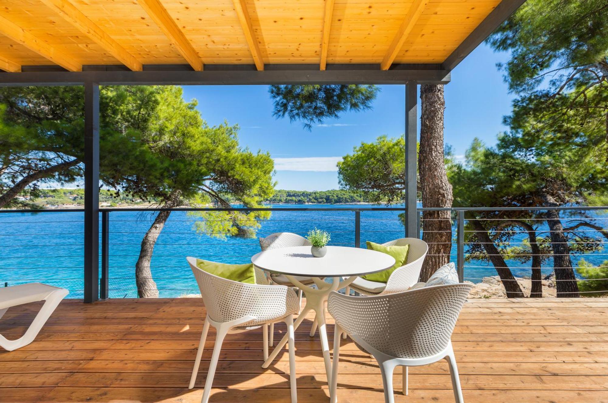 Camping Villa First Row To The Sea
