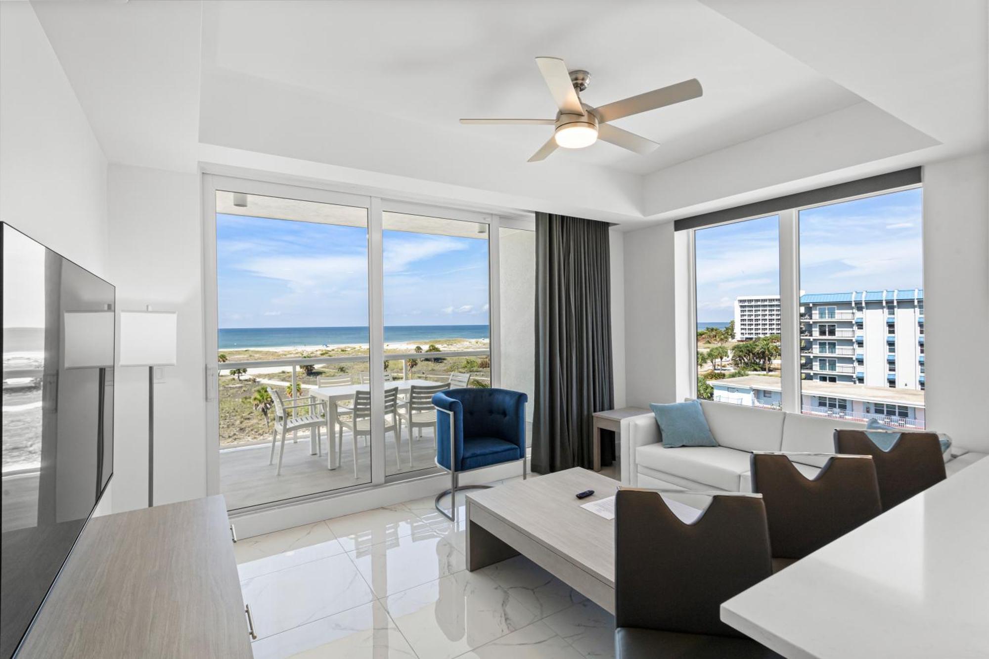 Suite with Sea View