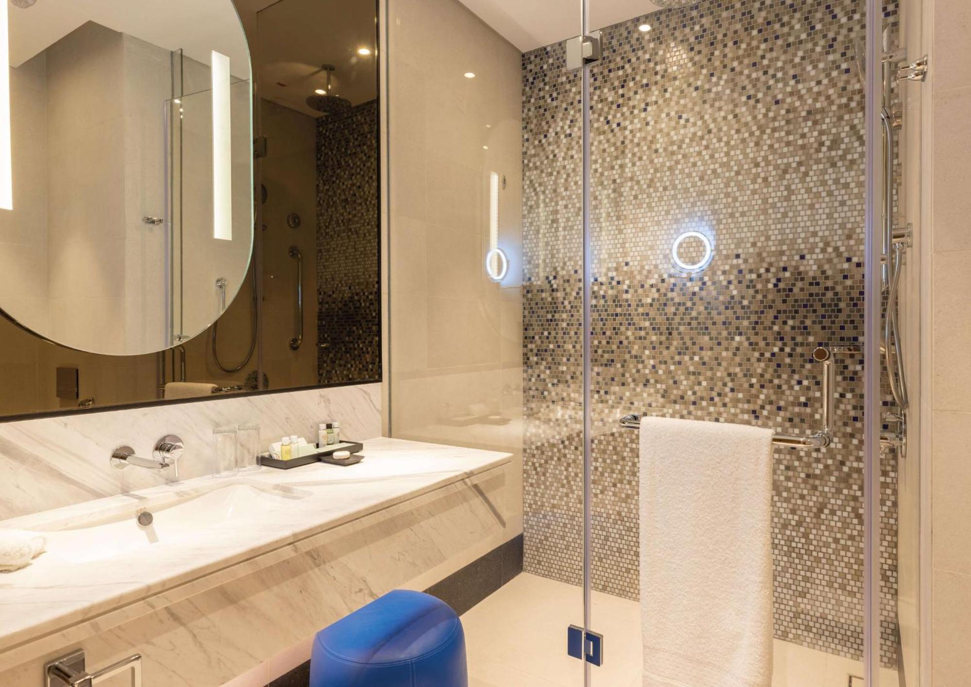 One Bedroom Suite Two Double Beds Non Smoking
