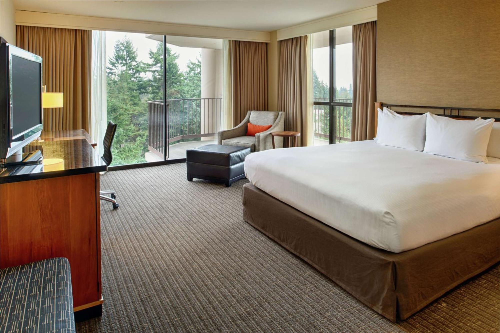 Executive King Room with Balcony