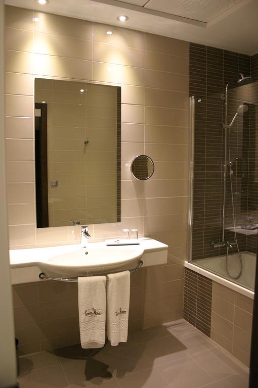 Twin Room,302236216:JPEG