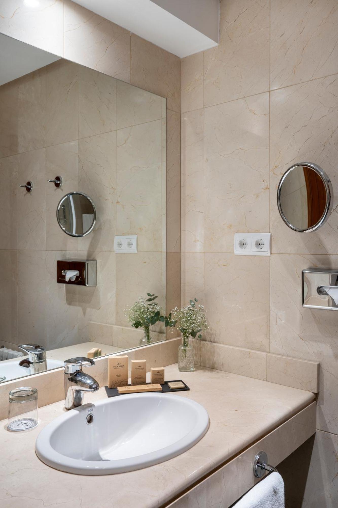 Double Standar Room