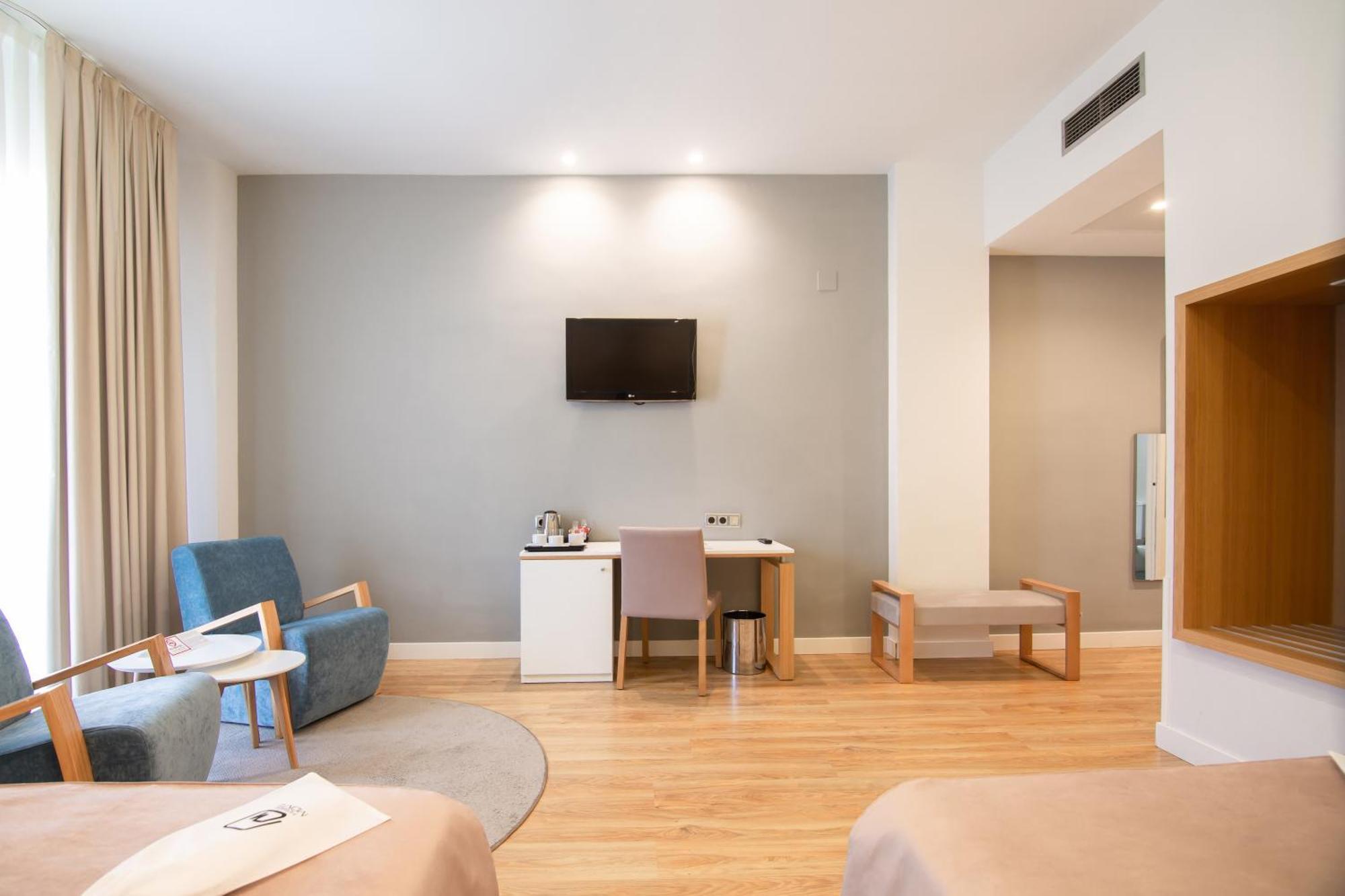 Twin Room Extra Bed
