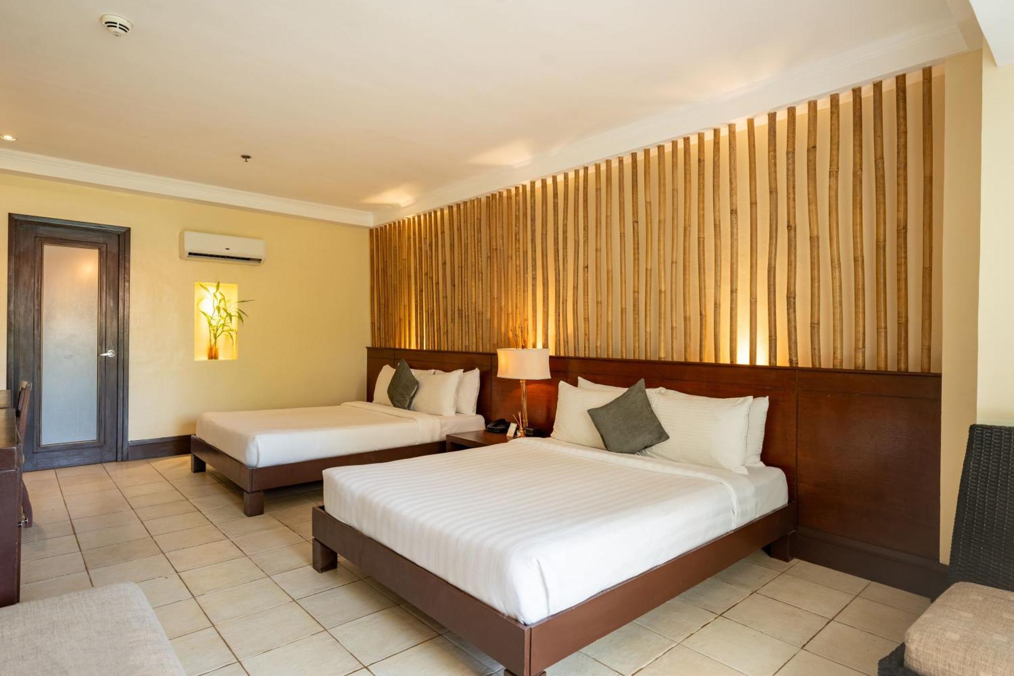 Premier Twin Room,1565582815:JPEG