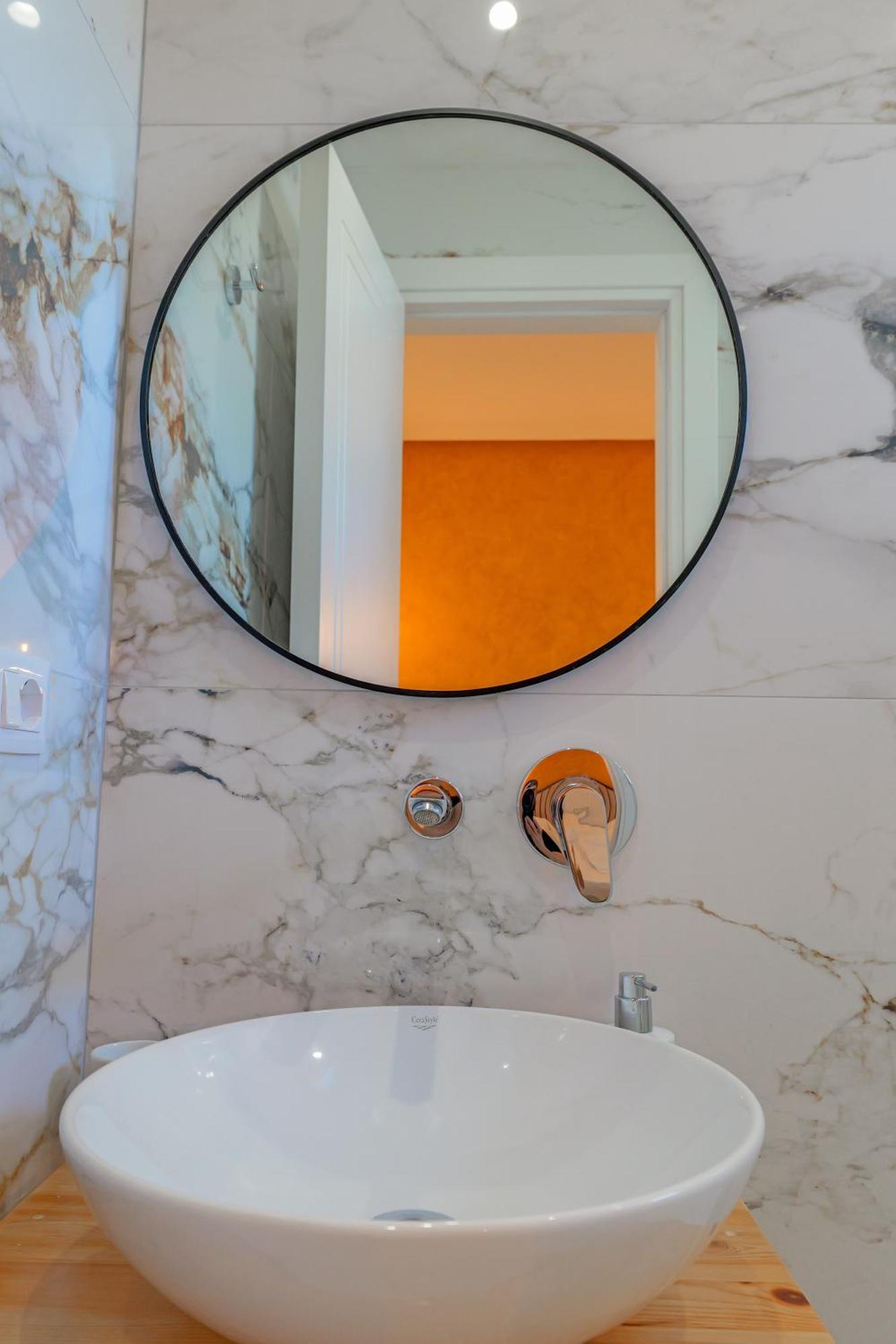 Deluxe Double Room with Balcony and Sea View,1571413577:JPEG